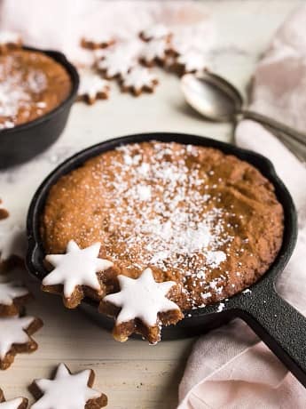 Cast Iron Skillet Gingerbread Cookie