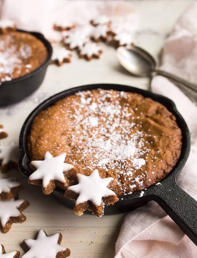 Cast Iron Skillet Gingerbread Cookie