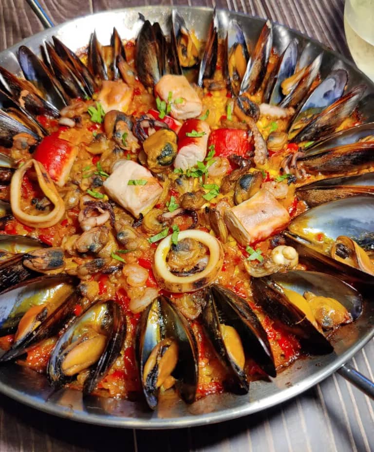 Seafood Paella with Bell Peppers